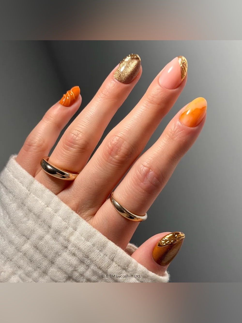 STAR WARS Glamnetic Press-On Nails Suns Of Tatooine Short Oval